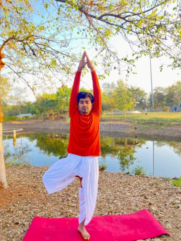 Chirag Panpaliya, founder and yoga instructor at Yog24x7
